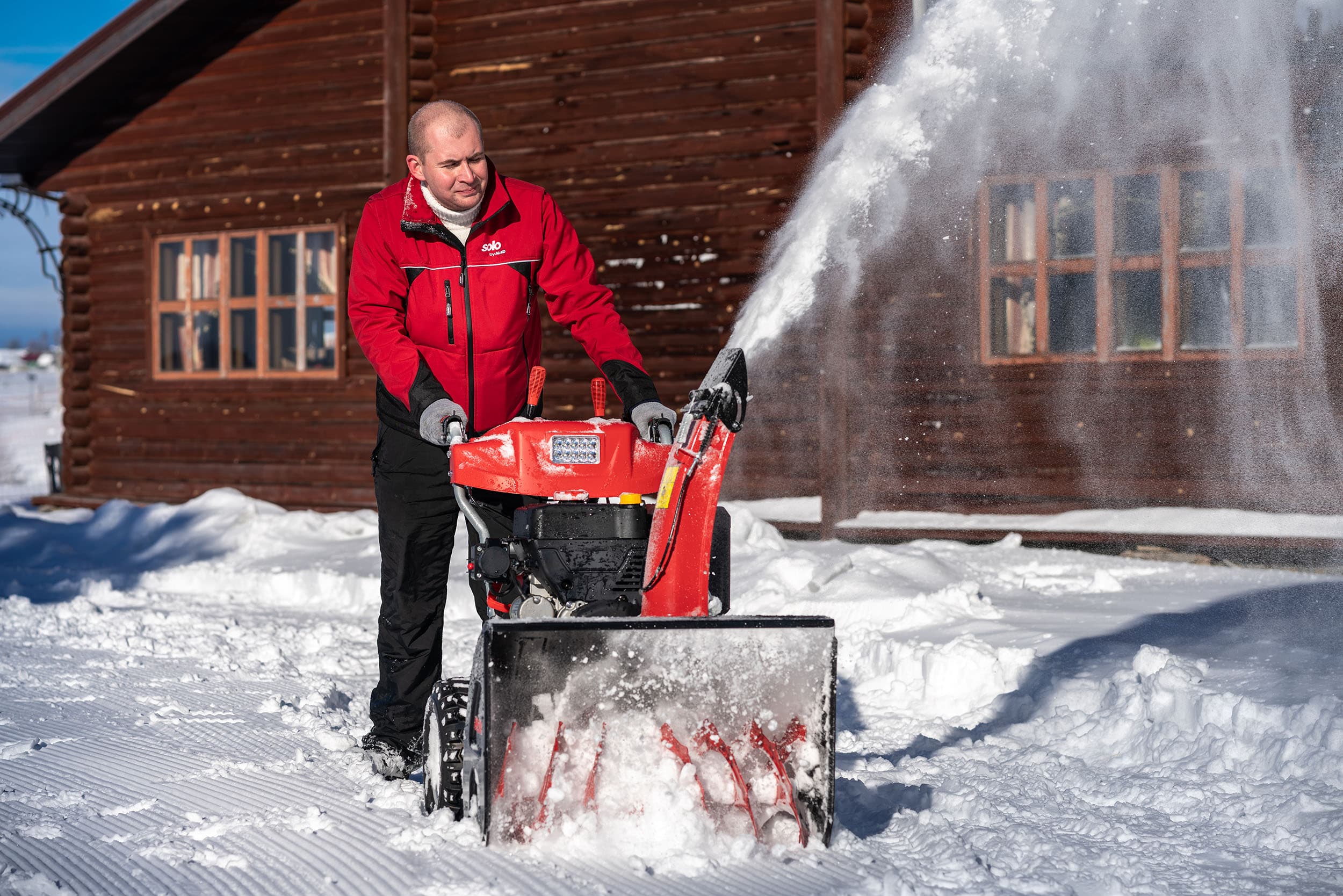 Снігоприбирач бензиновий SnowLine 700 E