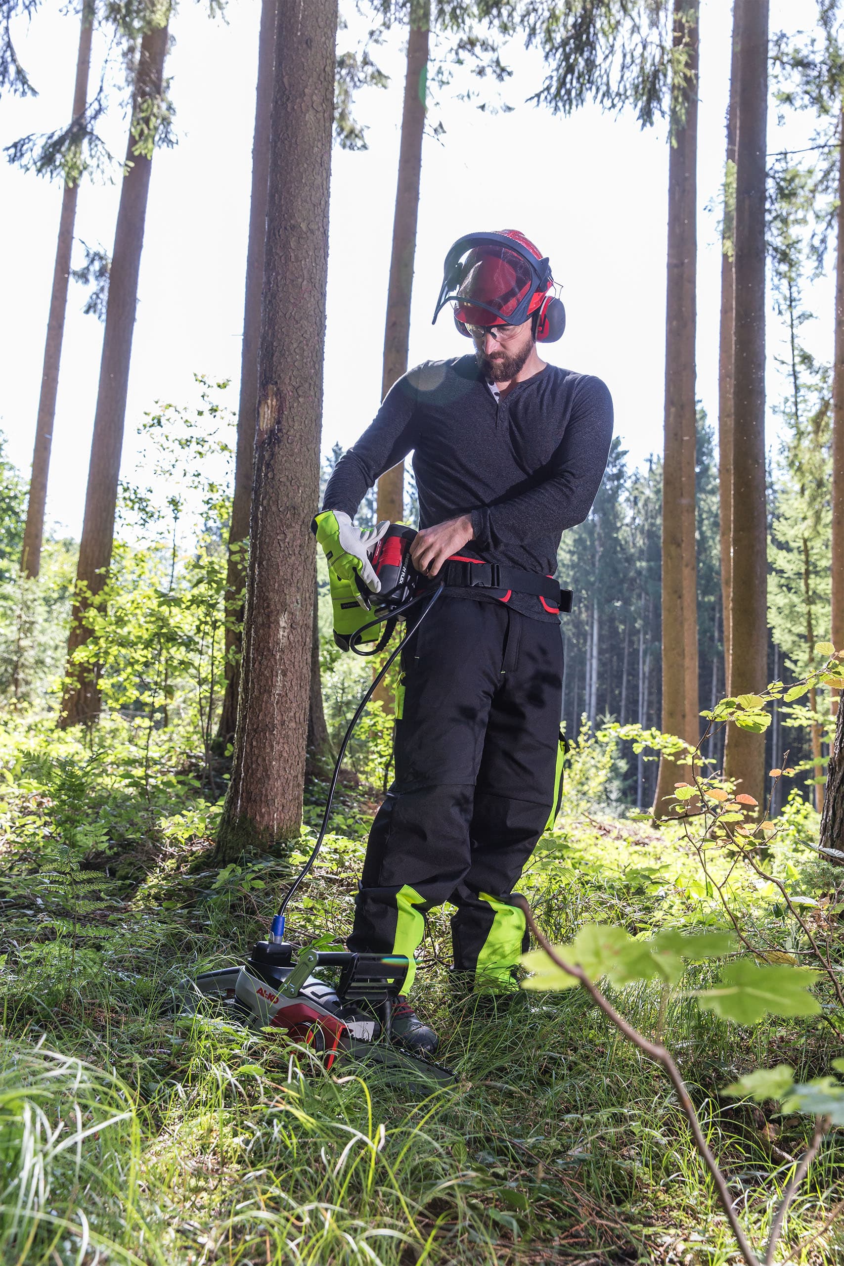 Пила акумуляторна, набір CS 4030