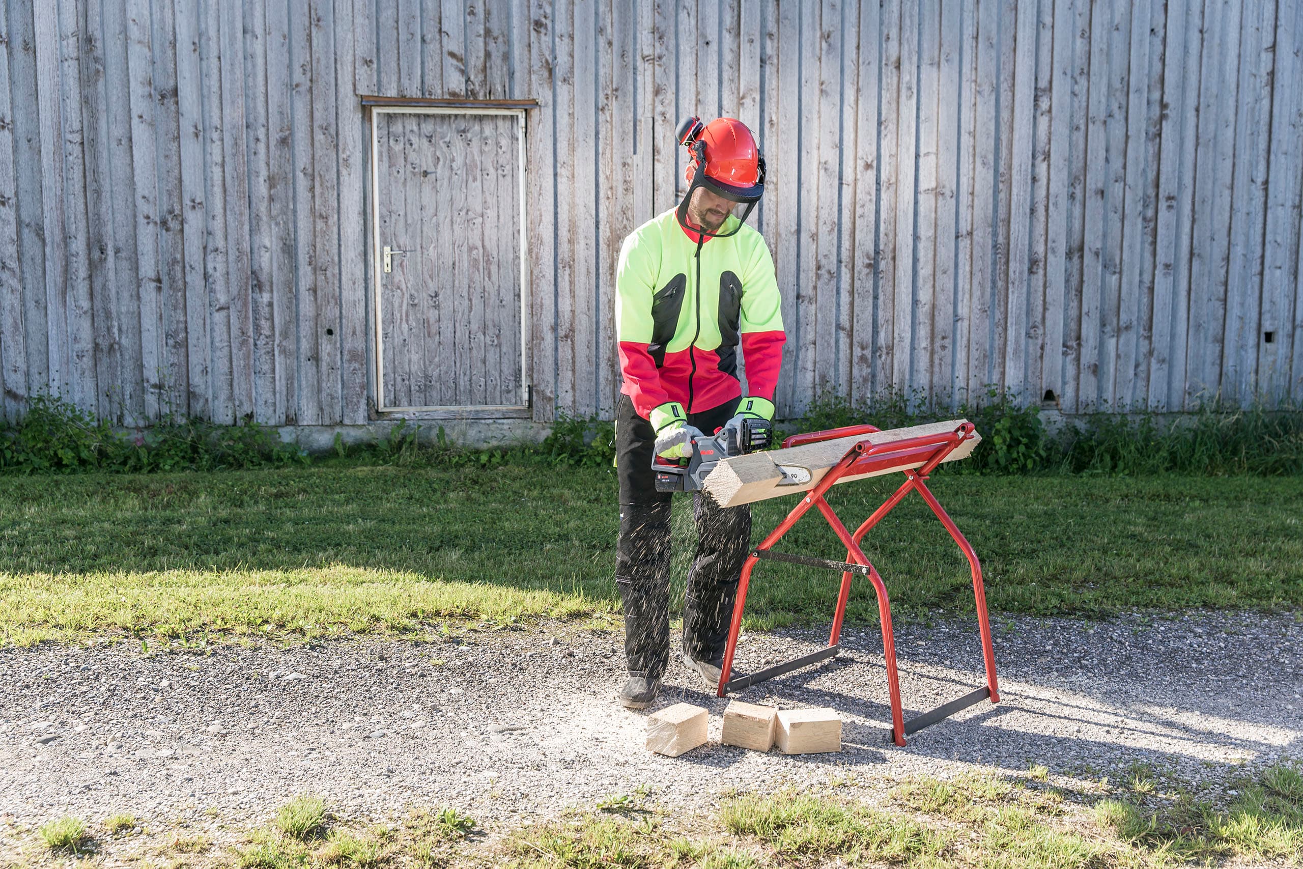 Пила акумуляторна CS 1825