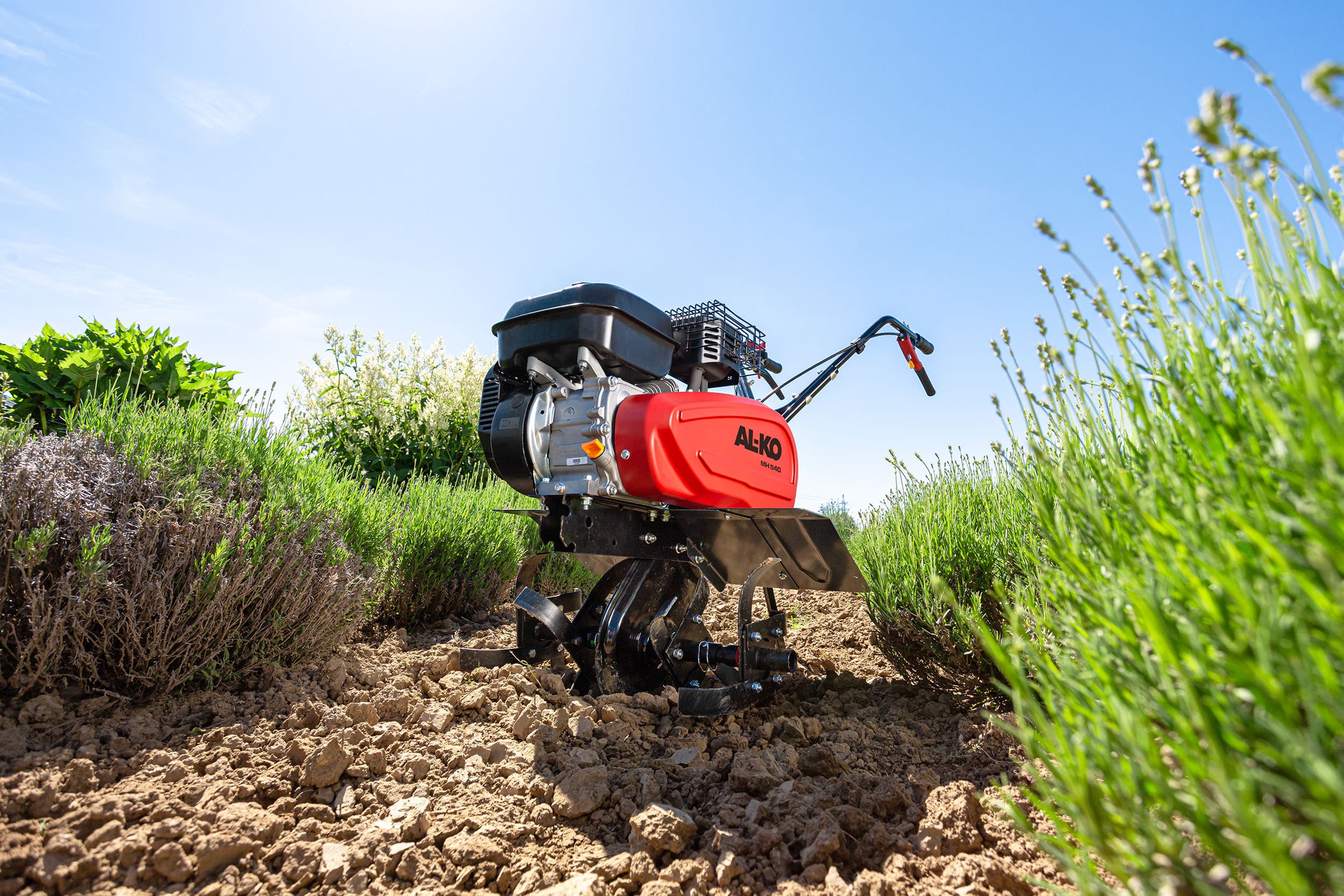 Культиватор бензиновий MH 540