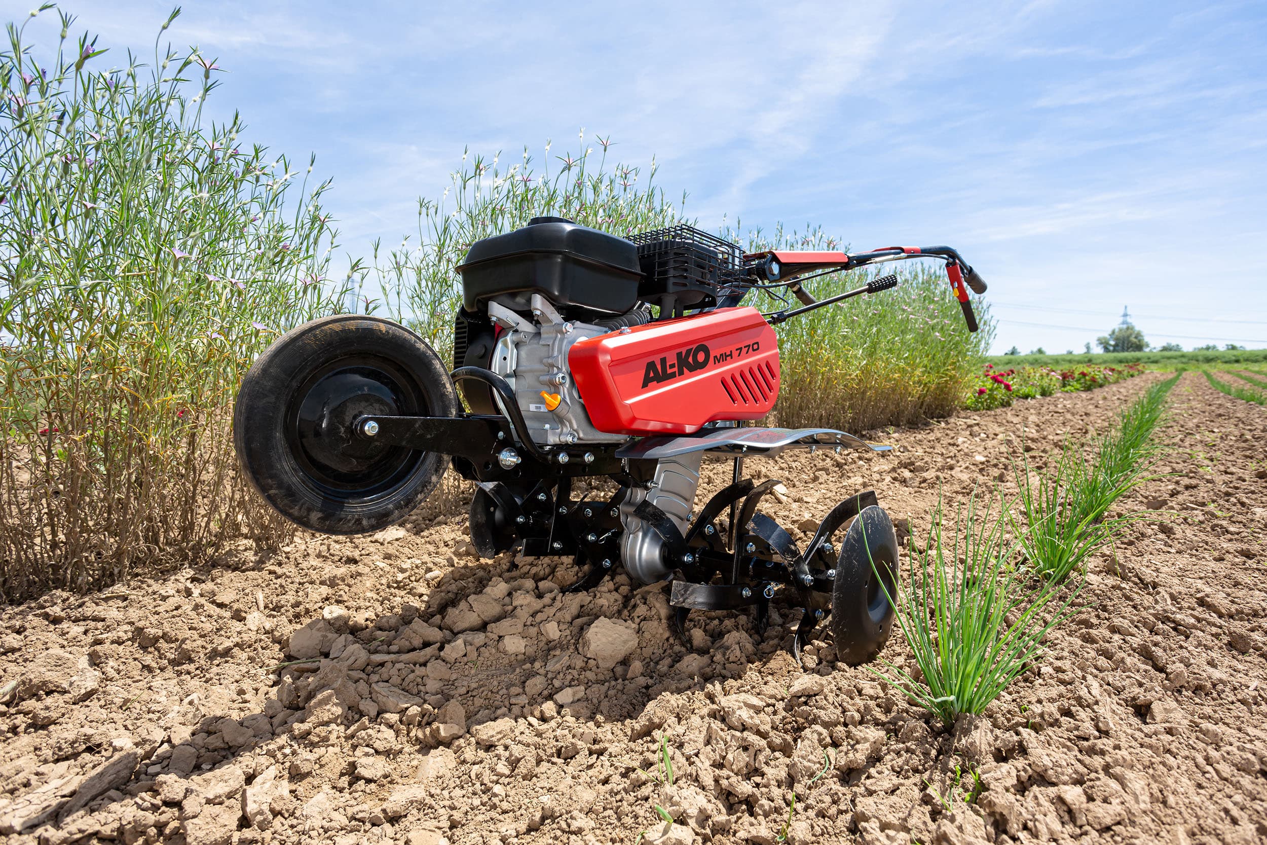 Культиватор бензиновий MH 770