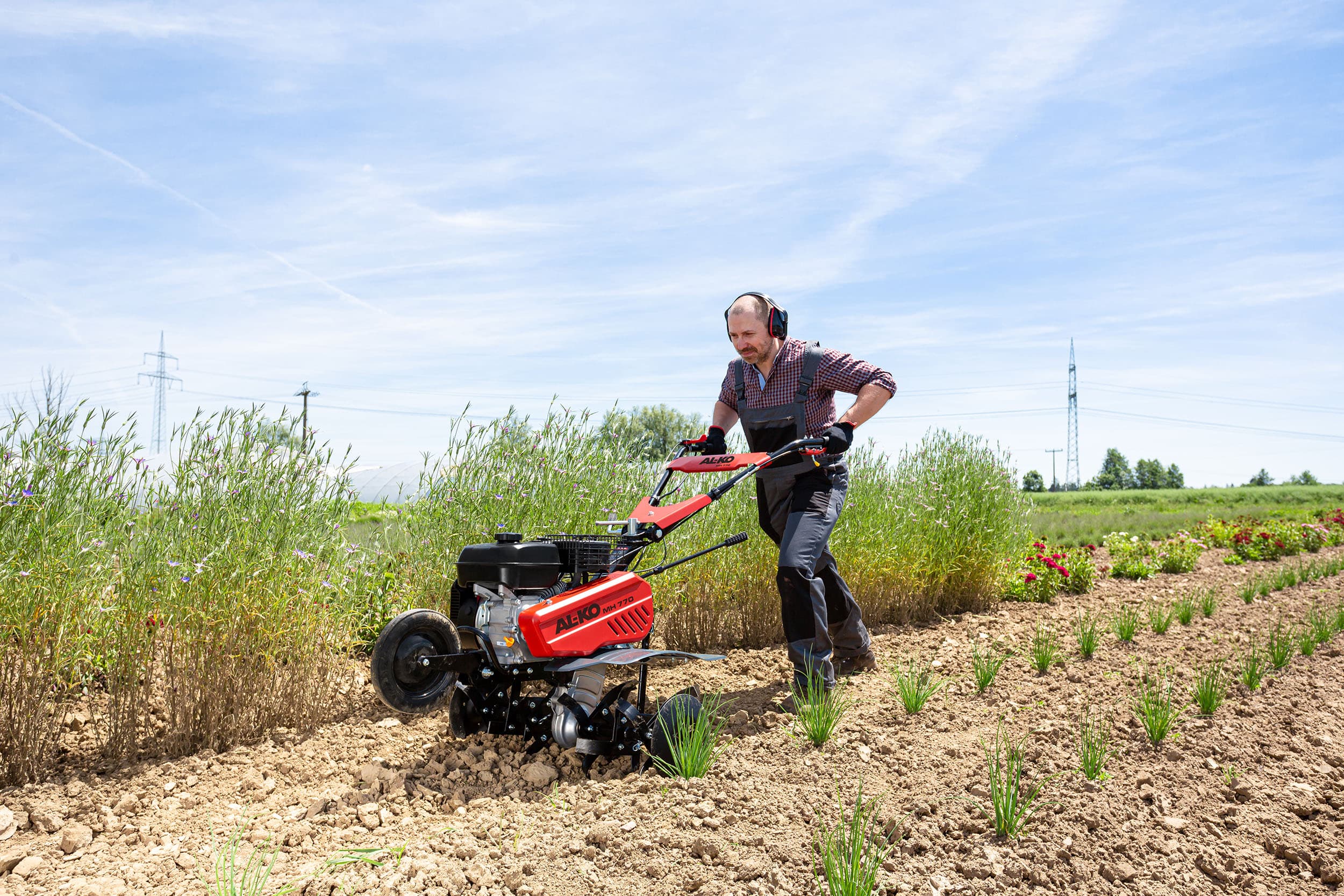 Культиватор бензиновий MH 770