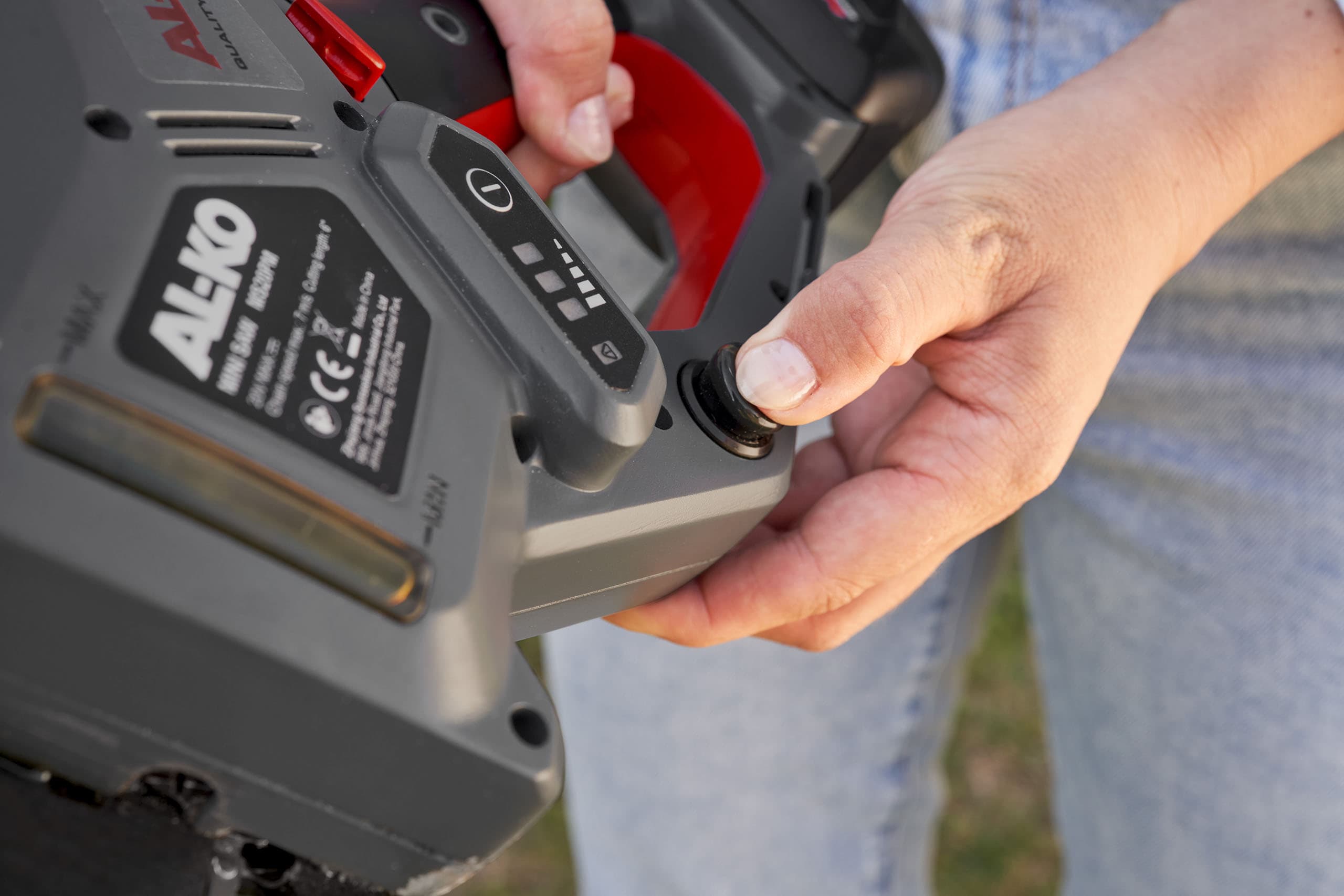 Пила акумуляторна (міні), інструмент CSM 1825