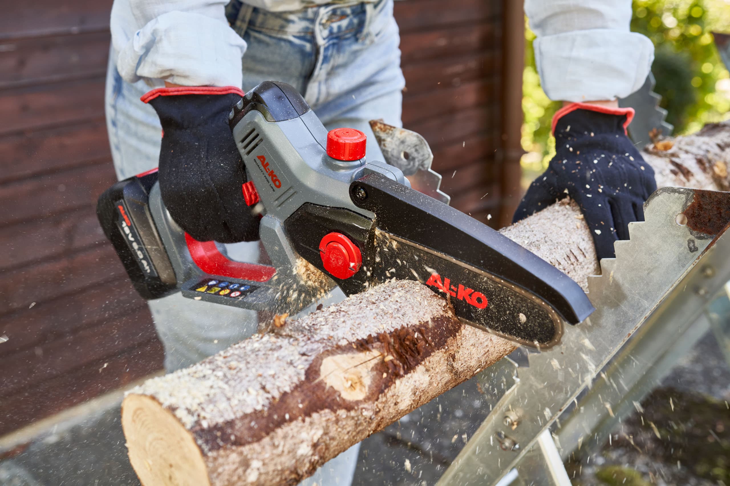 Пила акумуляторна (міні), набір CSM 1825