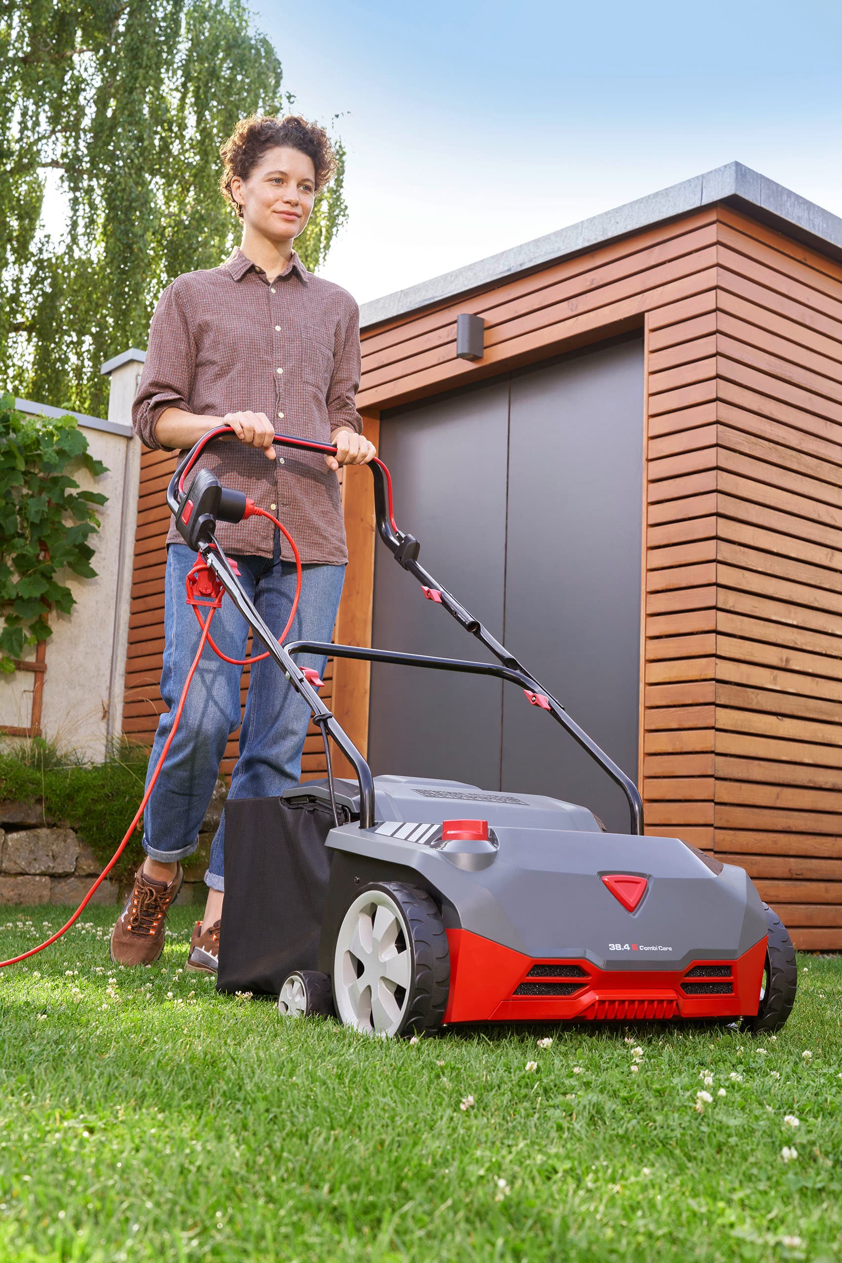 Аератор електричний Combi Care 38.4 E