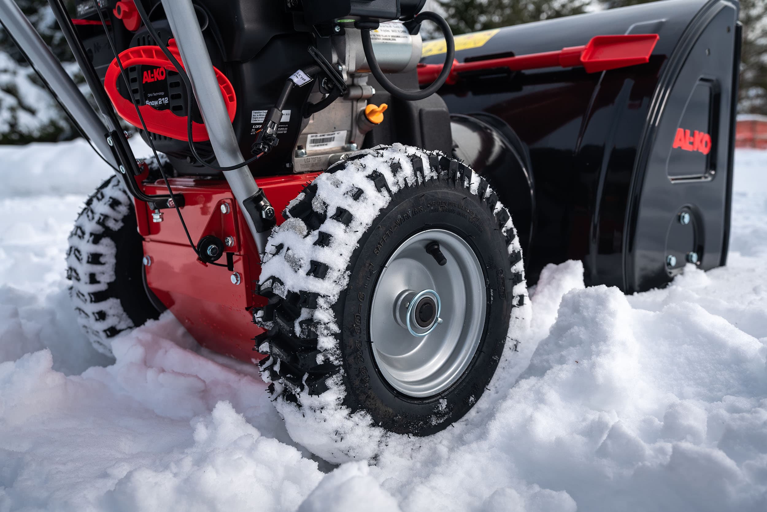 Снігоприбирач бензиновий SnowLine 620 E